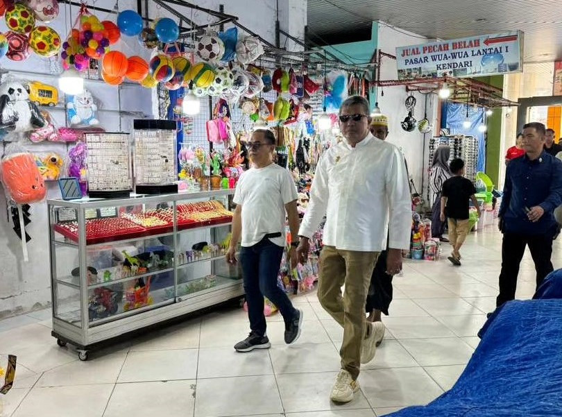 Pemkot Revitalisasi Pasar Wua-wua, Pedagang Berharap Pasar Kembali Ramai